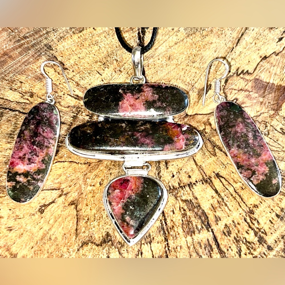 Inca Rose Rhodochrosite Pendant & Earrings